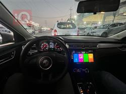 ئێم جی 5